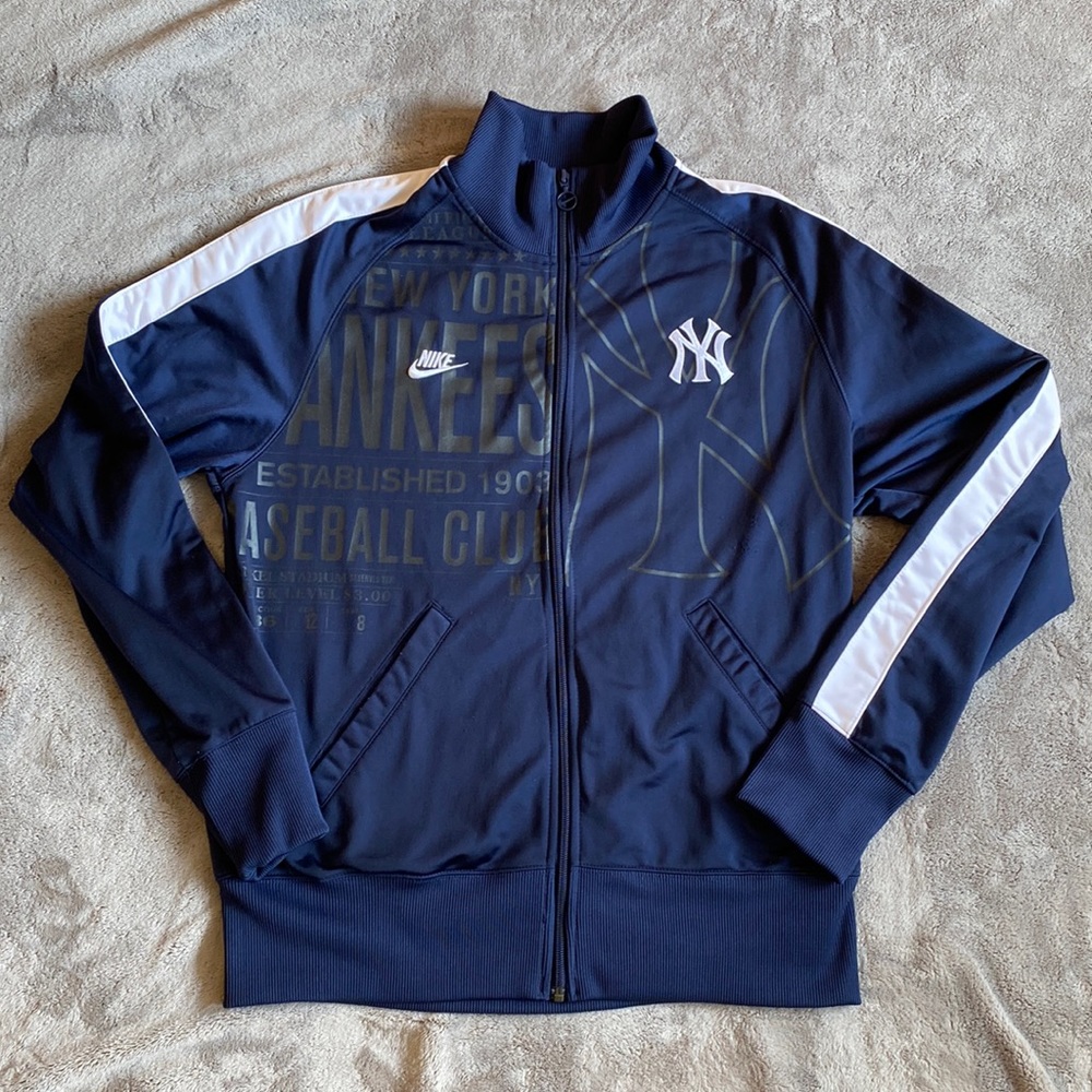Nike Yankees Zip Sweatshirt